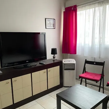 Apartament Fushia *
